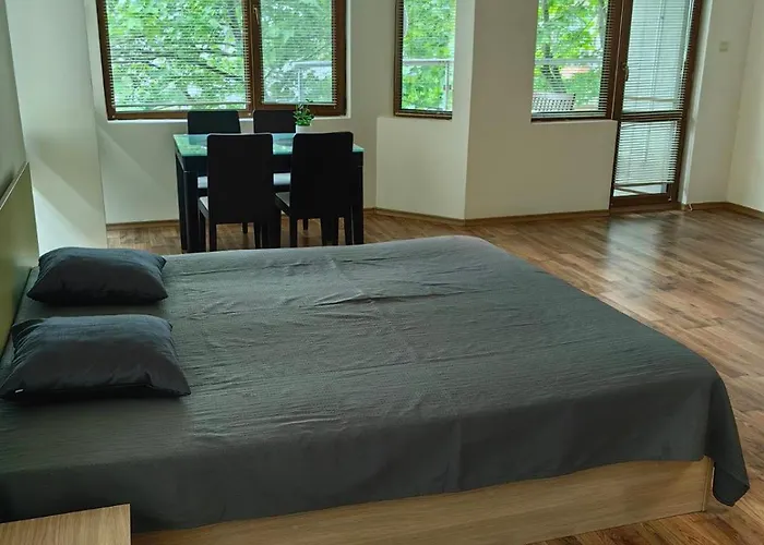 уютно студио в мари Apartamento