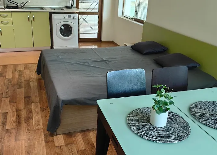 уютно студио в мари Apartamento Pomorie